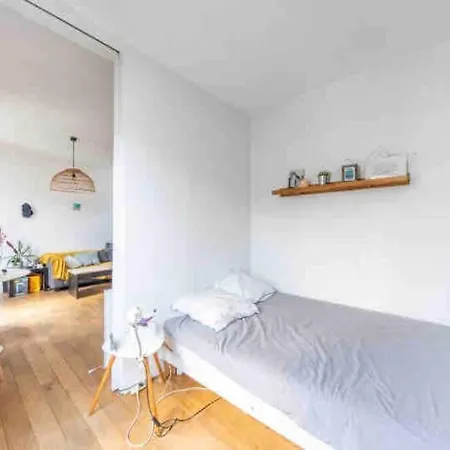 2-rooms Sunny In Hip Place Appartamento *