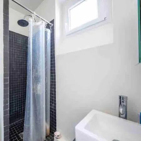 Appartamento 2-rooms Sunny In Hip Place